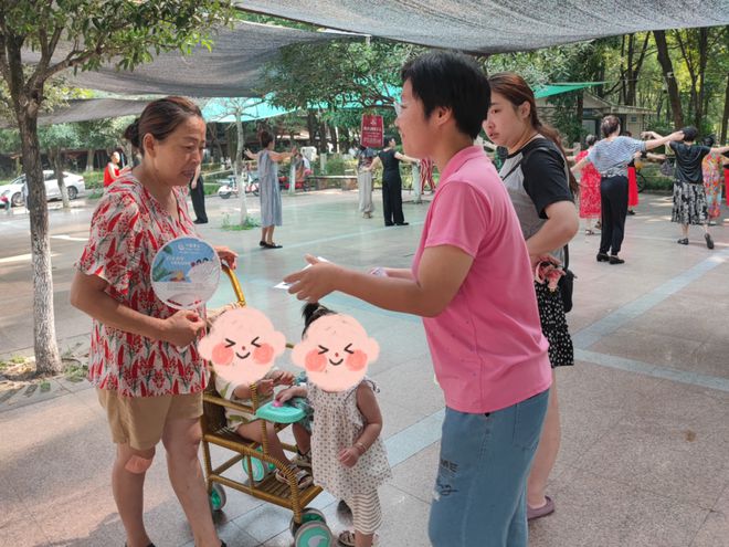 锦彩神江区开展“预防疾病致残共享健康生活”残疾预防宣传系列活动(二)(图3)